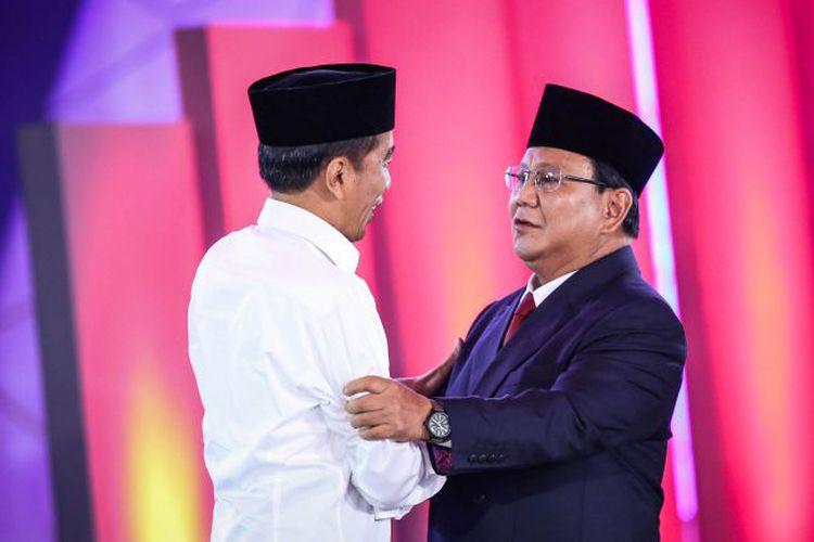 Survei Median: Elektabilitas Jokowi-Ma'ruf 47,9 Persen, Prabowo-Sandi 38,7 Persen
