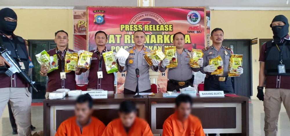 Kapolres Rohil Gelar Press Release Pengungkapan Pelaku Tindak Pidana Narkotika 15 Kg Sabu