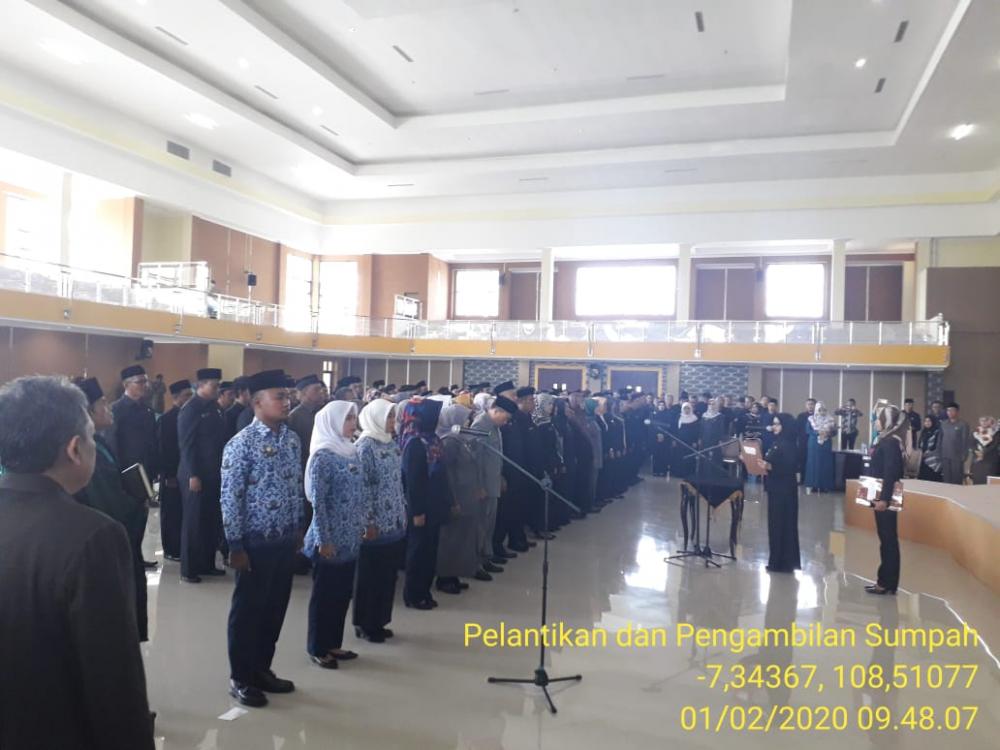 Pelantikan dan Pengambilan sumpah/Janji PNS, Jabatan Administrator dan Jabatan Pengawas di lingkungan Pemerintah Kota Banjar