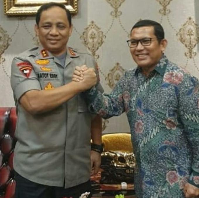 Komjen Gatot Edy Ketua Umum  PMRJ(Persatuan Masyarakat Riau Jakarta) Di lantik Jadi Waka Polri