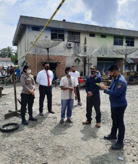 Tim Laboratorium Forensik Polda Riau Cek TKP Kebakaran di Pasar Kuok Kabupaten Kampar