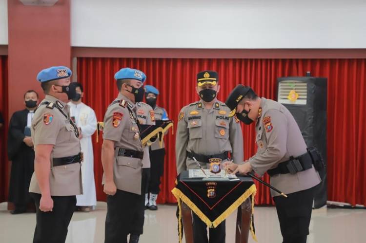 Kapolda Irjen M Iqbal Pimpin Sertijab 4 Pejabat Utama dan 2 Kapolres Jajaran Polda Riau