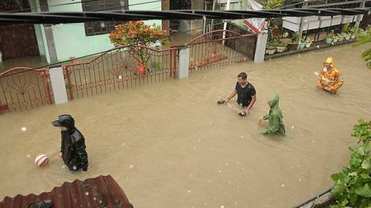 Banjir dan Tanah Longsor Melanda Manado, 5 Orang Dilaporkan Tewas 