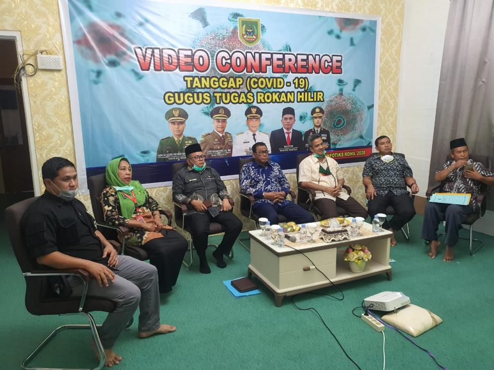 Bupati Rohil Lakukan Rakor Melalui Video Conference Dengan 5 Menteri, Gubri dan Bupati se-Indonesia