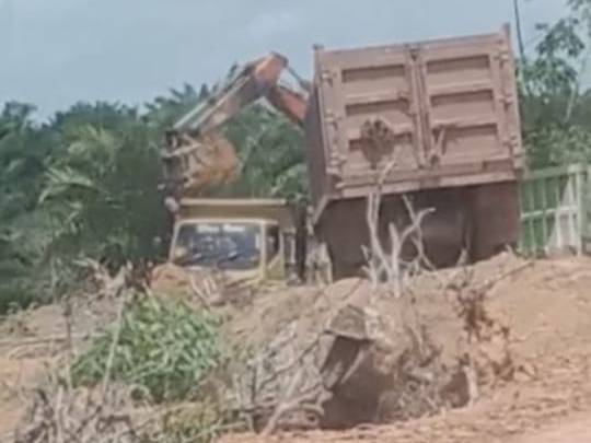 Datuk Penghulu Teluk Bano I Bantah Terlibat Quarry Tak Berizin