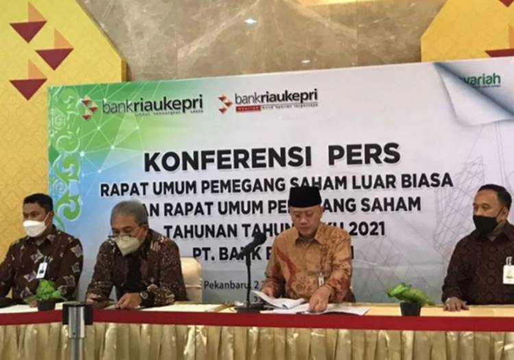 Sekda H. Afrizal Wakili Bupati Inhil Hadiri RUPS-LB dan RUPST Bank Riau Kepri Tahun Buku 2021 