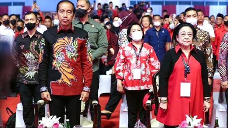 Respon PDIP soal Isu Keretakan Hubungan Jokowi-Megawati, Hasto: Keduanya Tetap Solid