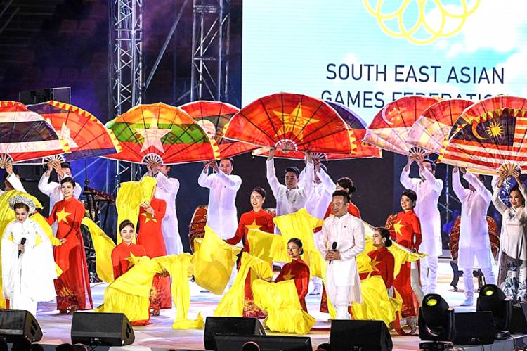 Presiden Vietnam Resmi Membuka SEA Games ke-31 yang Berlangsung Semarak