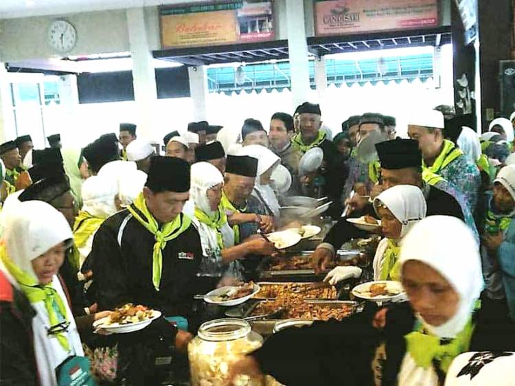 Kemenag Jelaskan Rincian Konsumsi untuk Jemaah Haji Indonesia Selama di Arab Saudi 
