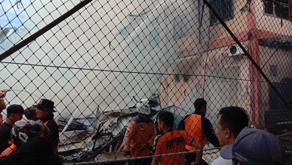 Musibah Kebakaran di Jalan Tanjung Harapan, Hebohkan Masyarakat Tembilahan 