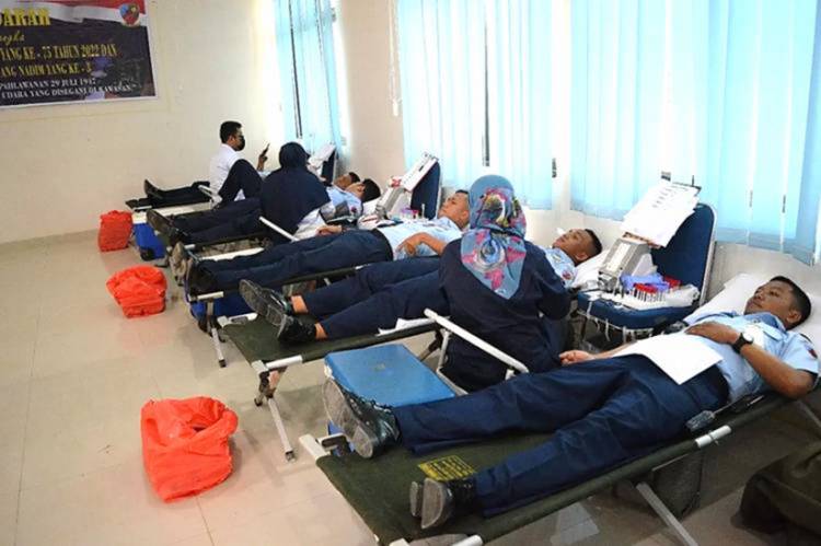 Donor Darah Memperingati Hari Bhakti TNI AU ke-75 dan HUT Lanud Hang Nadim ke-3