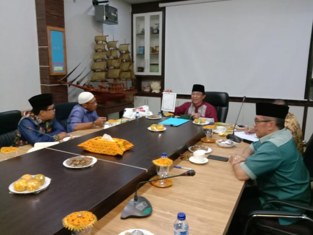 Bupati Inhil Pimpin Rapat Final Persiapan Peringatan HUT RI Ke - 74 Dan Pencanangan Program Rumah Tahfidz