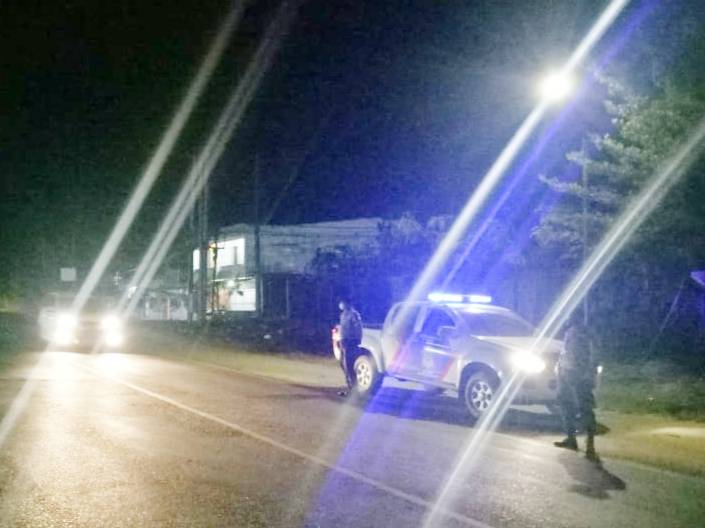 Cegah Kejahatan C3, Polsek Bagan Sinembah Lakukan Patroli Blue Light di Sepanjang Jl Sudirman Bagan Batu