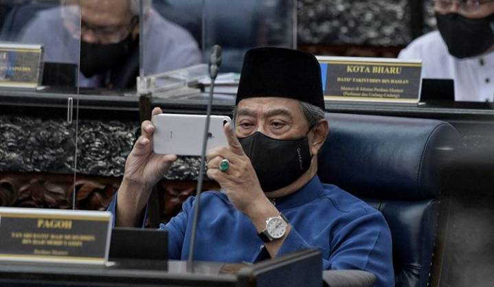 PM Malaysia Muhyiddin Yassin Resmi Mengajukan Pengunduran Diri,Apa Penyebabnya ?.