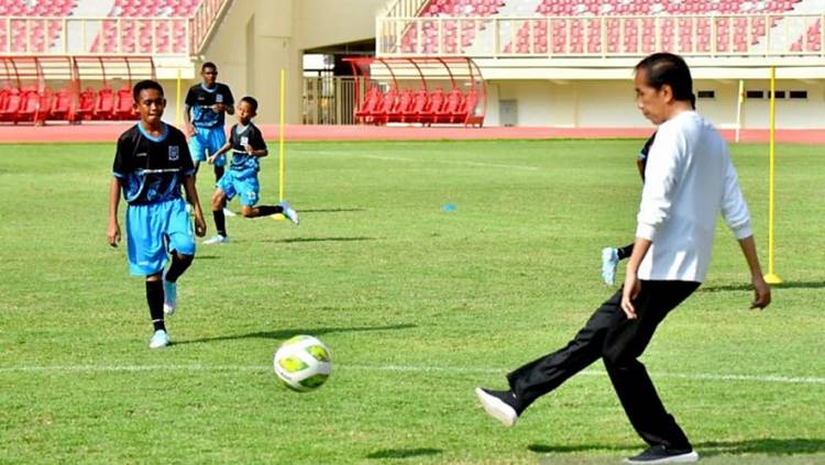 Resmikan Papua Football Academy, Presiden Berharap Anak-anak Papua jadi Elit Persepakbolaan