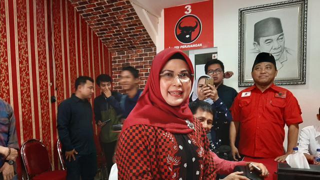 Siti Nur Azizah Putri Wakil Presiden Terpilih,Ma'ruf Amin Jarang Masuk ke Kantor,di Nilai Tak Punya Etika Profesi