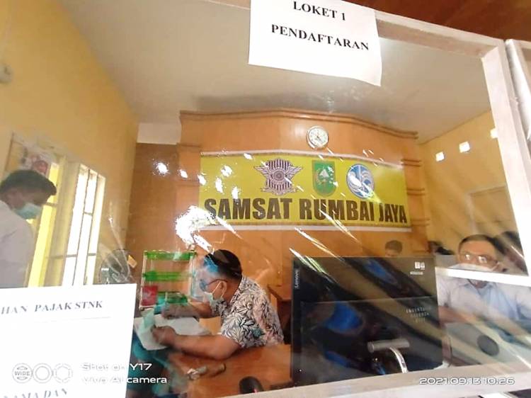Kantor Unit Samsat Rumbai Jaya Ajak Masyarakat Manfaatkan Penghapusan Denda Pajak Ranmor 2021