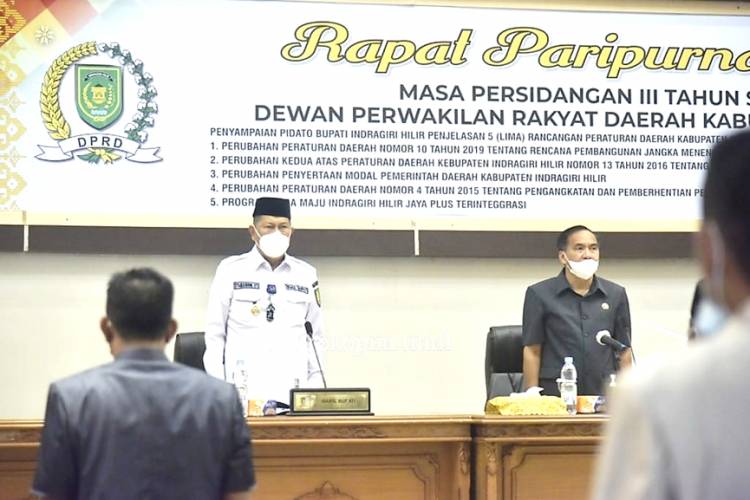 Wabup Inhil H. Syamsudin Uti Sampaikan Perubahan 5 Ranperda di Rapat Paripurna ke-18 DPRD Inhil