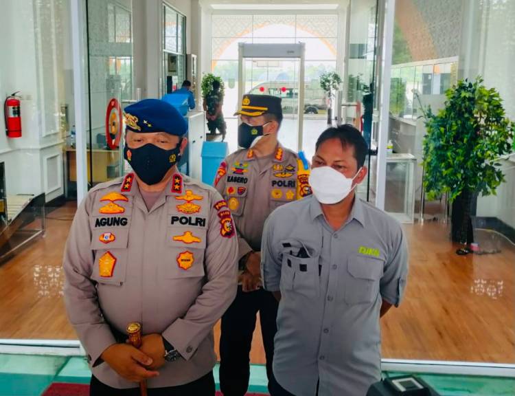 Lewat Pantauan Udara Kapolda Riau Kembali Temukan Aktifitas Illegal Logging
