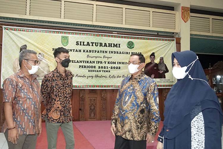 Bupati Inhil Silaturahim dan Melantik Pengurus IPR-Y Kom Inhil Priode 2021-2022 di Yogyakarta