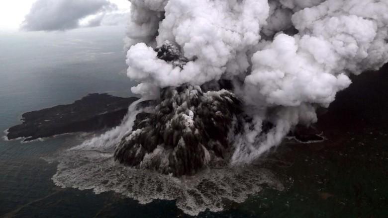 Lingkaran Zona Berbahaya Anak Krakatau Diperluas Lima Kilometer
