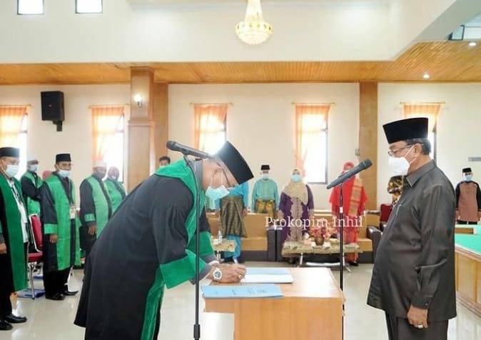 Bupati Inhil Drs HM Wardan MP Lantik Dewan/ Majelis Hakim MTQ Ke-50 Kabupaten Inhil Tahun 2020