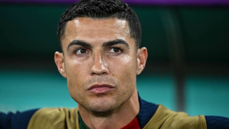 Fantastis! Cristiano Ronaldo Dapat Tawaran Kontrak Rp 2,9 Triliun dari Klub Sepak Bola Arab Saudi 
