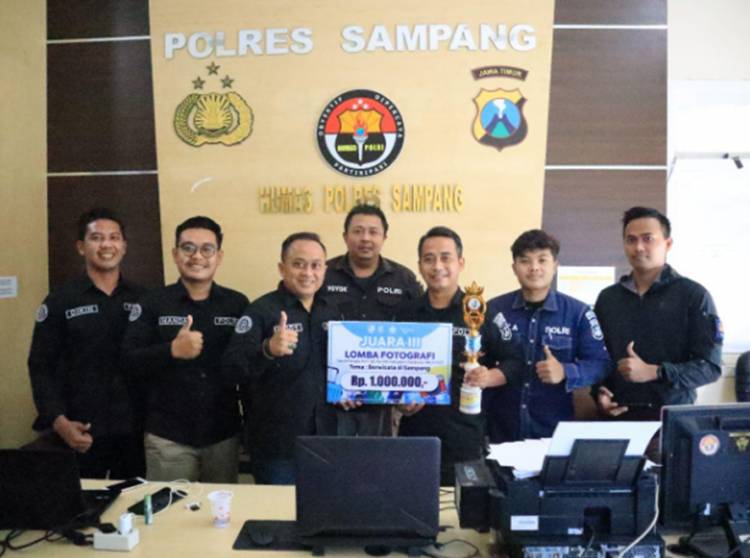 Humas Polres Sampang Juara 3 Lomba Fotografi Dalam Rangka Hari Jadi ke-399 Kabupaten Sampang