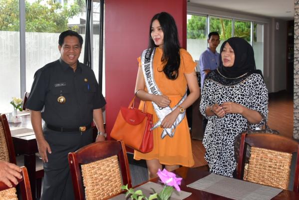 Finalis Putri Indonesia Kurnia Ilahi, Sarapan Pagi Bersama Pj Bupati Bengkalis