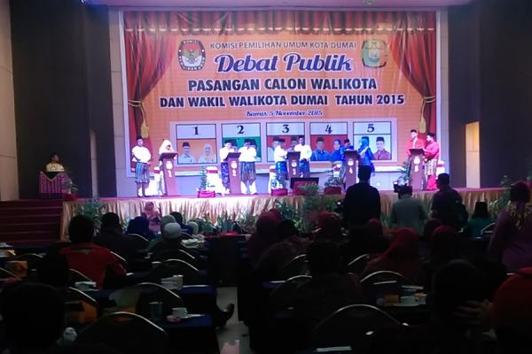 5 Paslon Walikota dan Wakil Walikota Dumai Ikut Debat Publik