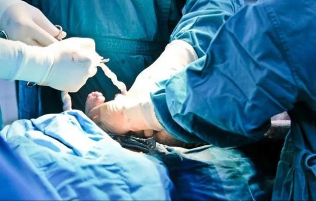 Dokter Mabuk Lakukan Operasi Caesar, Ibu dan Bayi Meninggal