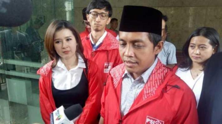 MUI Sumatra Barat Akan Membuat Fatwa Haram  Untuk Tidak Memilih Salah satu Partai,Ini tanggapan Sekjen PSI,Raja Juli Antoni