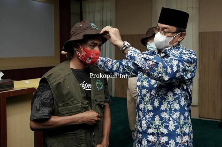 Bupati HM Wardan Hadiri Penyerahan Hadia Lomba Foto Dengan Tema "Kelapa"