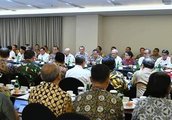Bupati Indragiri Hilir Hadiri Rapat Bersama Dengan Presiden Jokowi Dodo